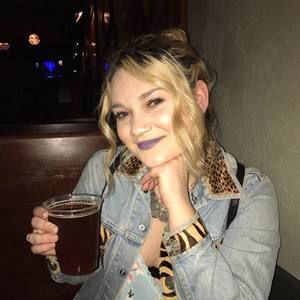 Meet your Posher, Hannah